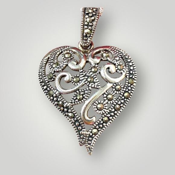 Sterling Silver 925 Marcasite Heart Pendant Necklace Ribbon & Chain 18 inch - Picture 2 of 9